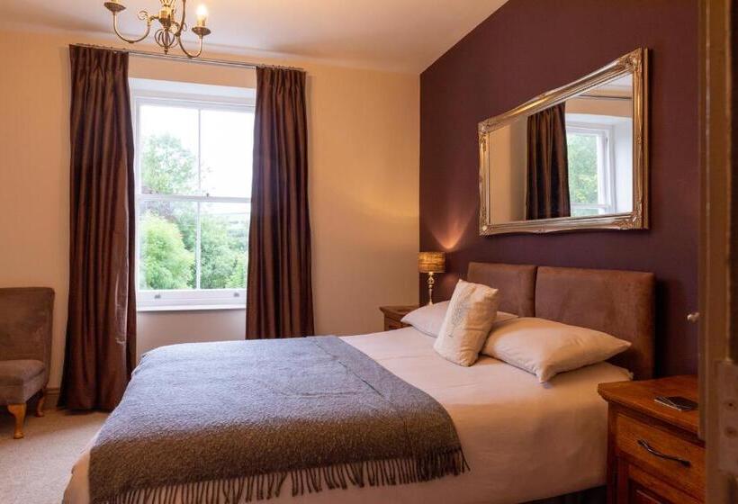 Nocleg ze śniadaniem The Fox And Goose