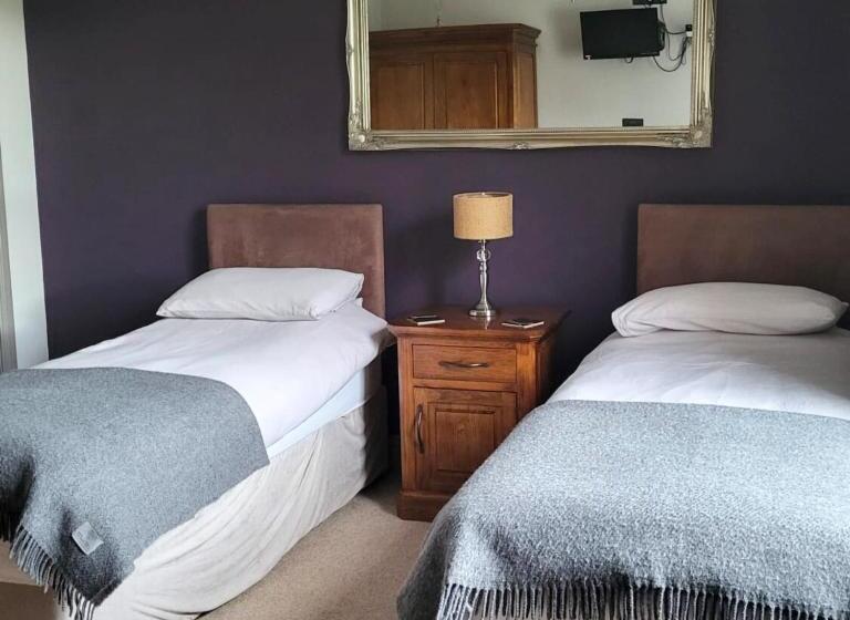 Nocleg ze śniadaniem The Fox And Goose