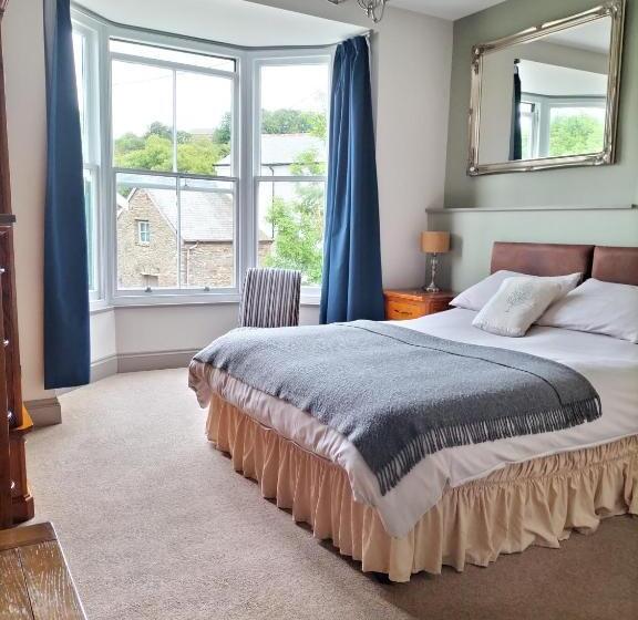 Nocleg ze śniadaniem The Fox And Goose