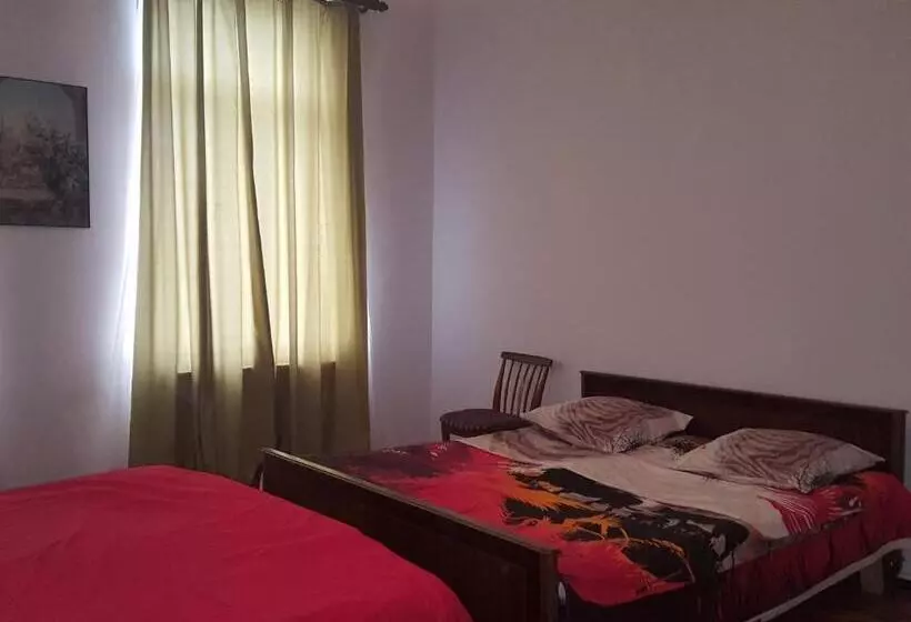 Hostel Mana Kutaisi