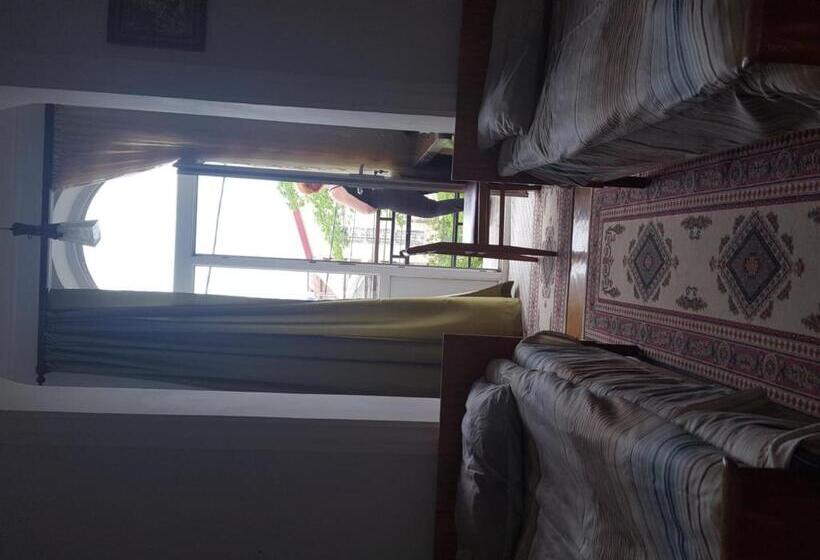 Hostel Mana Kutaisi