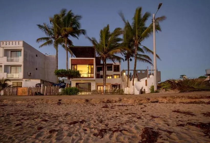 Hotelli Casita De La Playa