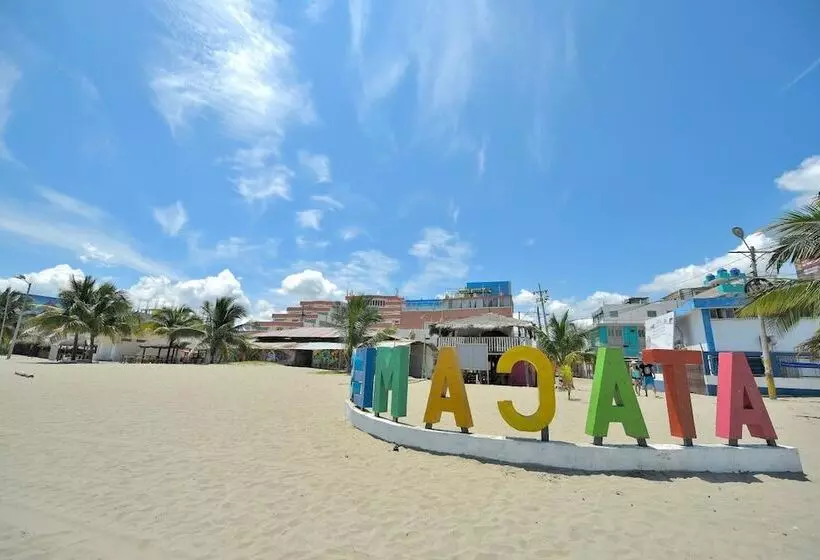 Hotel La Barca