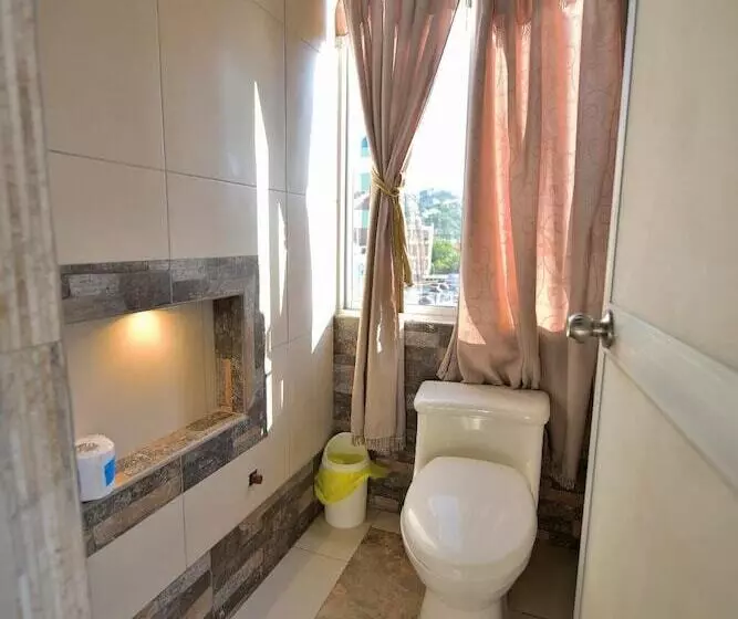 Hotel La Barca