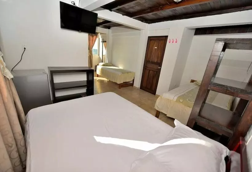 Hotel La Barca