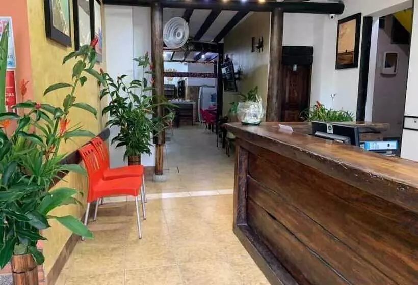 Hotel La Barca