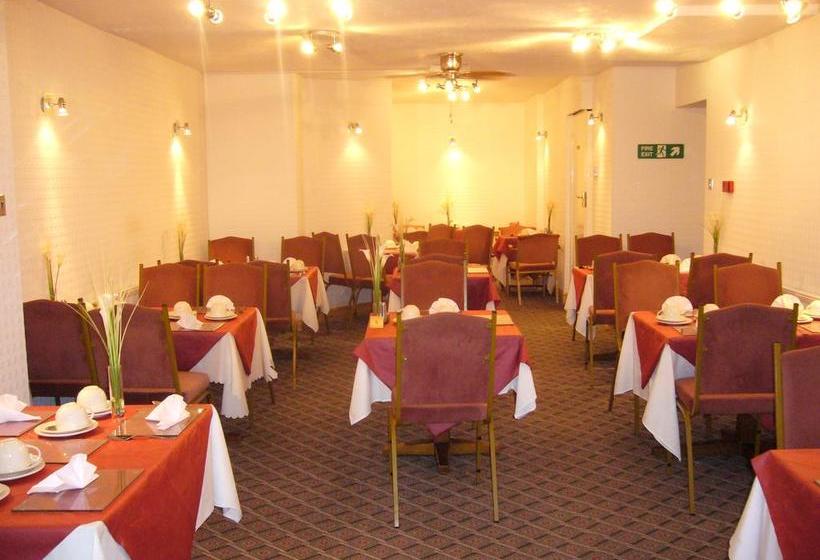 فندق Monterey Beach