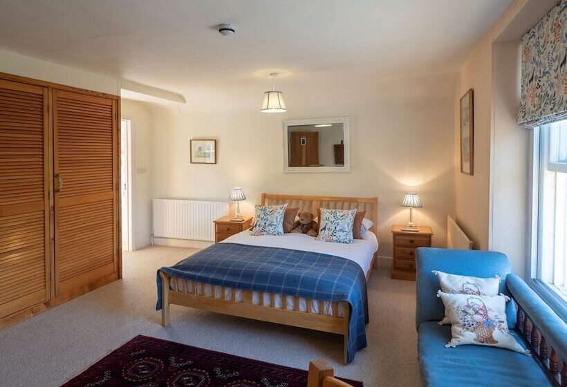 ホテル Old White Hart