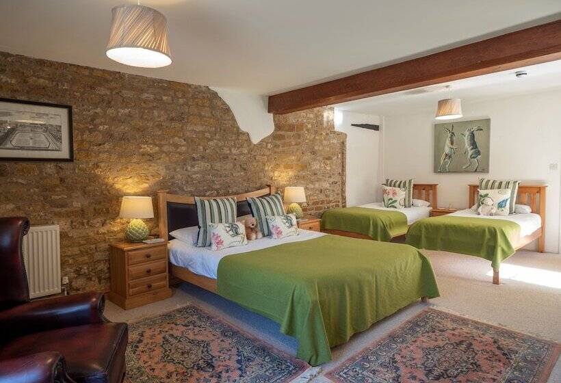 ホテル Old White Hart