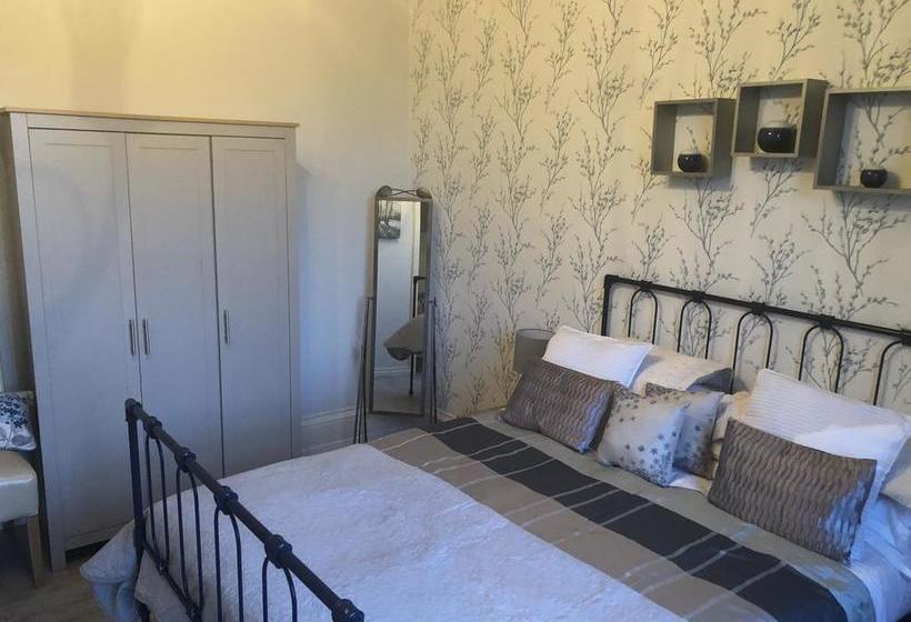 هتل The Arrandale