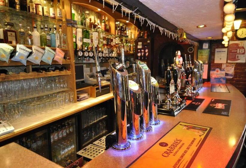 호텔 The Roundabout