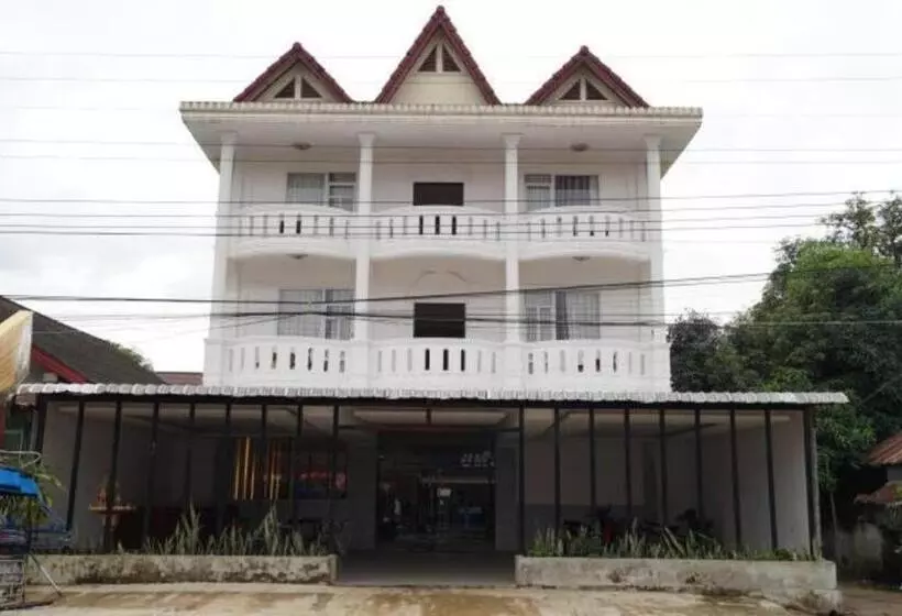 هتل Vang Vieng Boutique