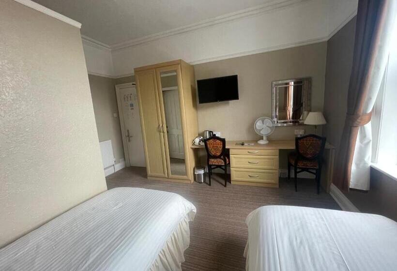 Mansfield Lodge Hotel Ltd