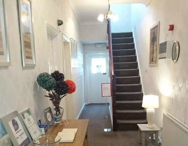 Oak House B&b