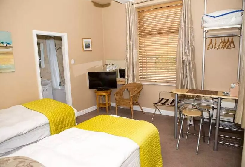 Oak House B&b