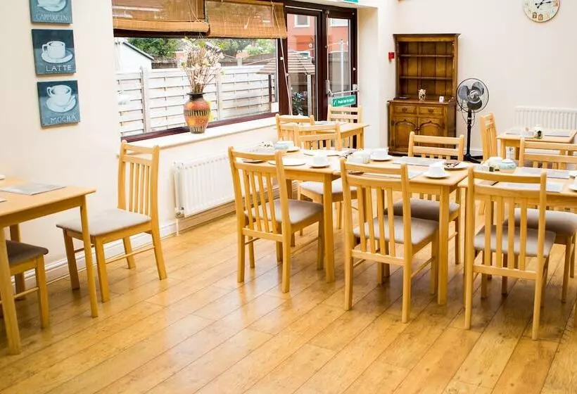 Oak House B&b