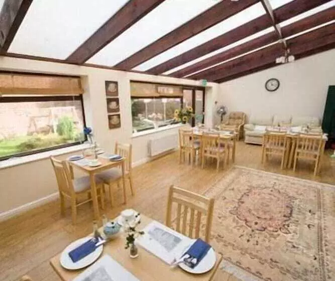 Oak House B&b