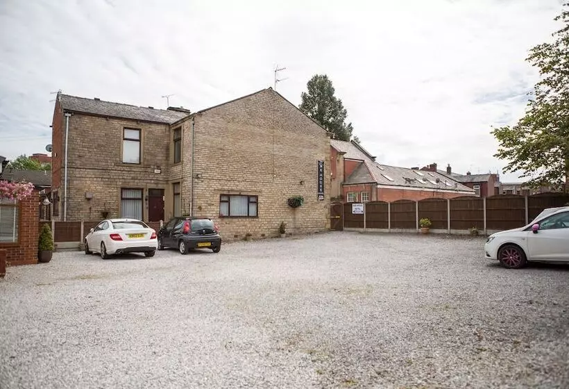 Oak House B&b