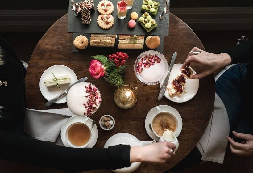 هتل Penally Abbey