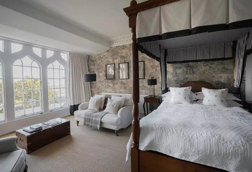 Hotelli Penally Abbey