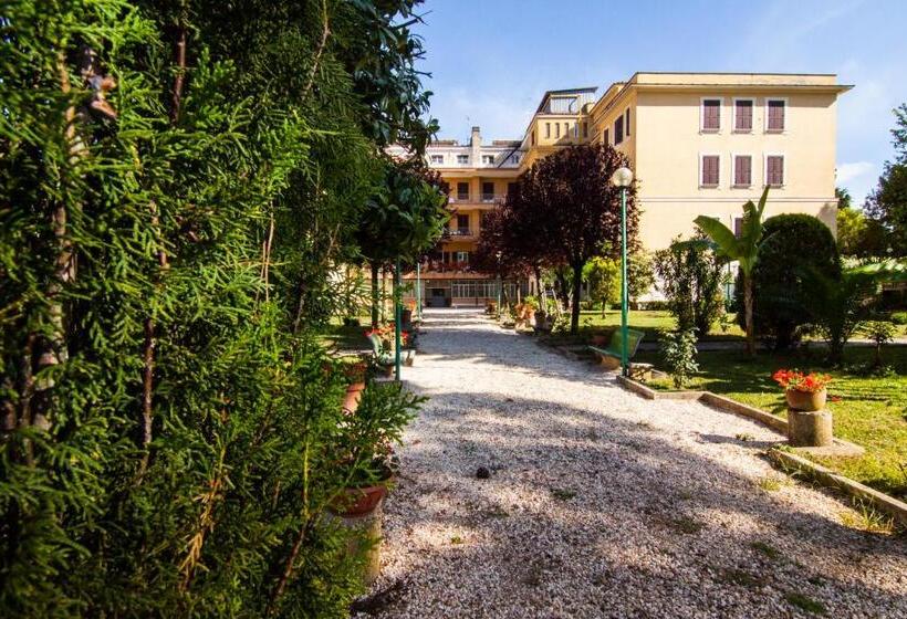 Pensjonat Ostello Villa Monte Mario