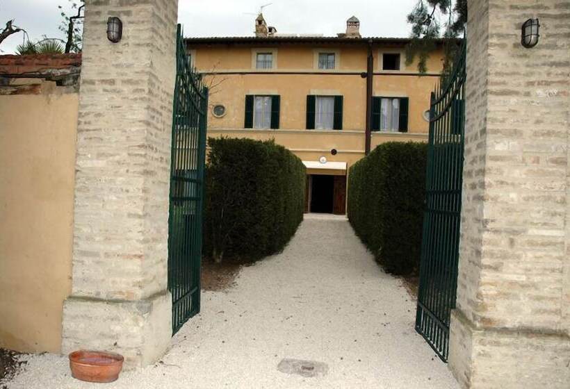 Subretia Residenze Di Campagna