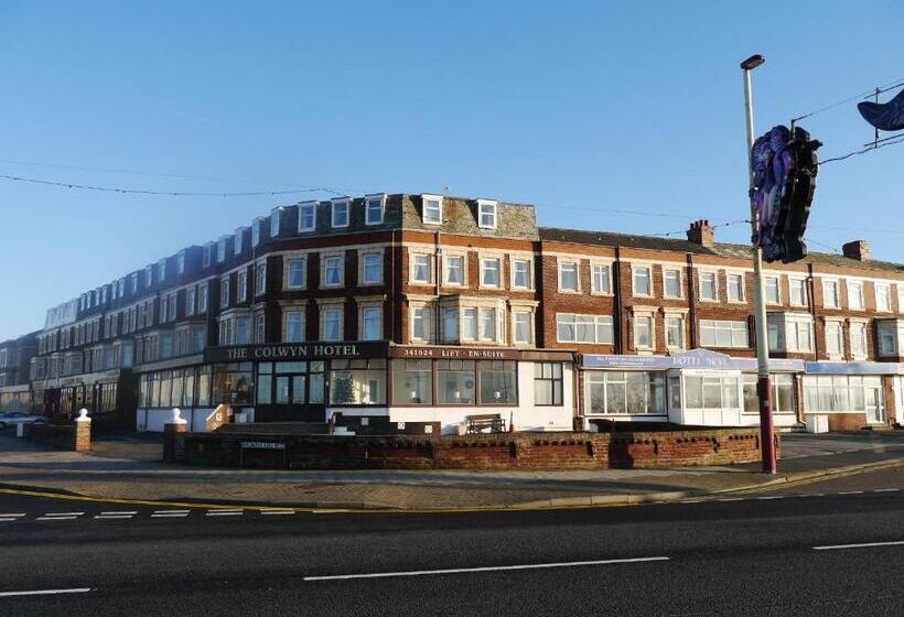 ホテル The Colwyn   Near Pleasure Beach