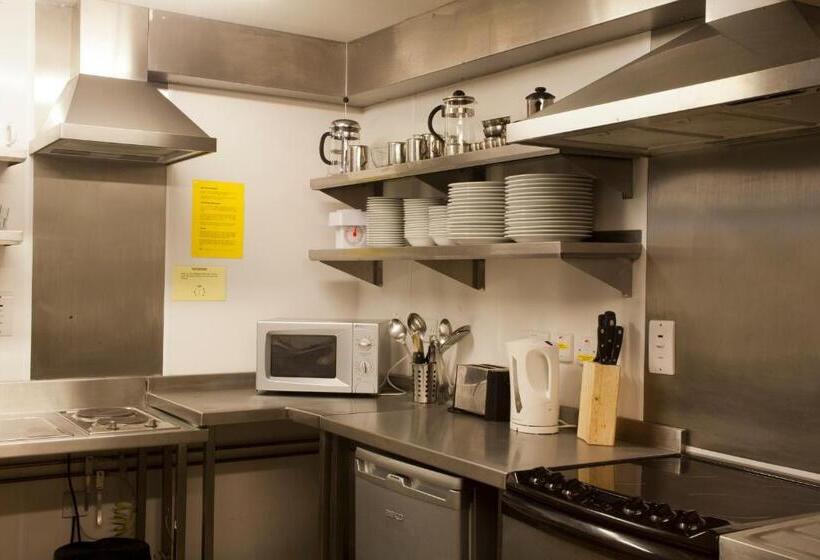 Yha Boscastle Hostel