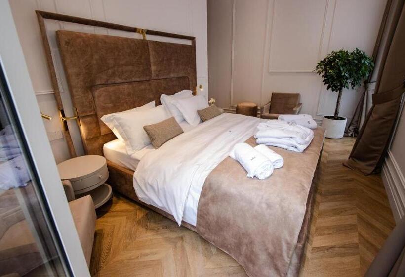 The Crown Boutique Hotel & Spa