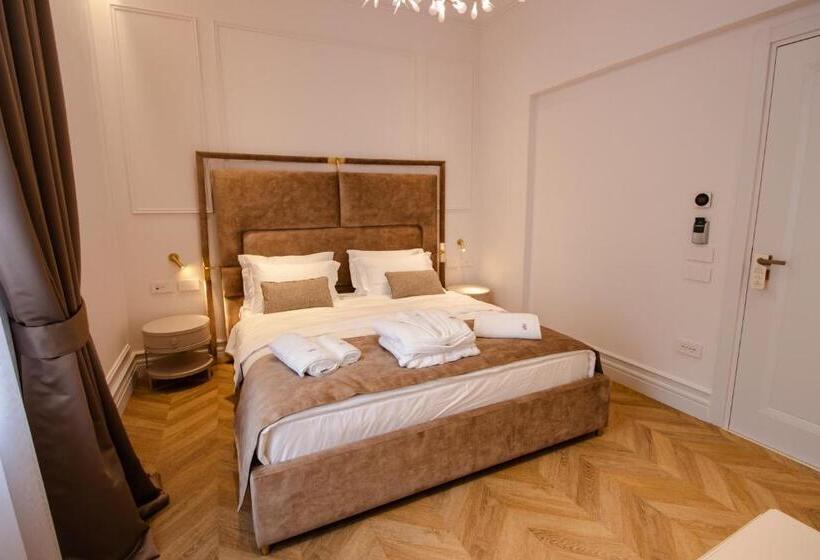 The Crown Boutique Hotel & Spa