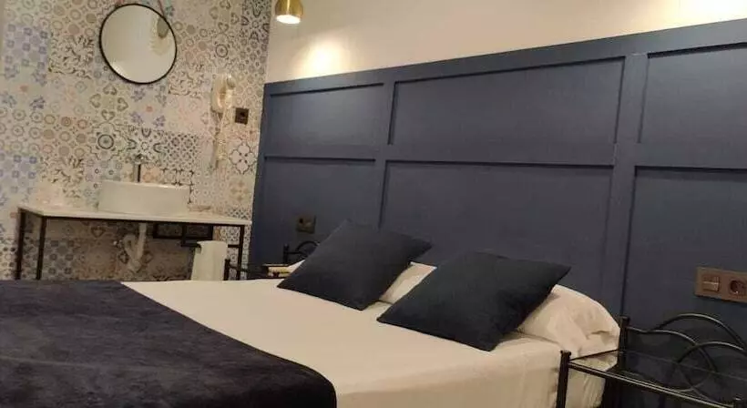 هاستل Rooms Los Montes