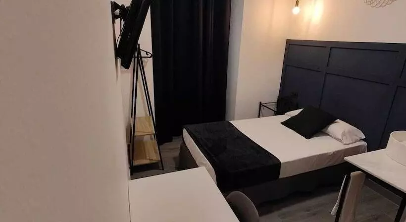 هاستل Rooms Los Montes