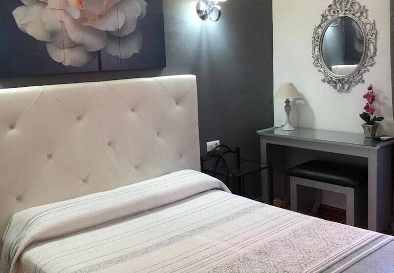 هاستل Rooms Los Montes