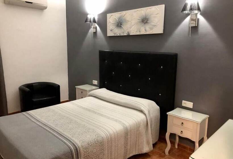 هاستل Rooms Los Montes