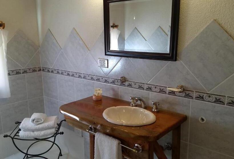 Apart Hotel Y Hosteria Del Sir