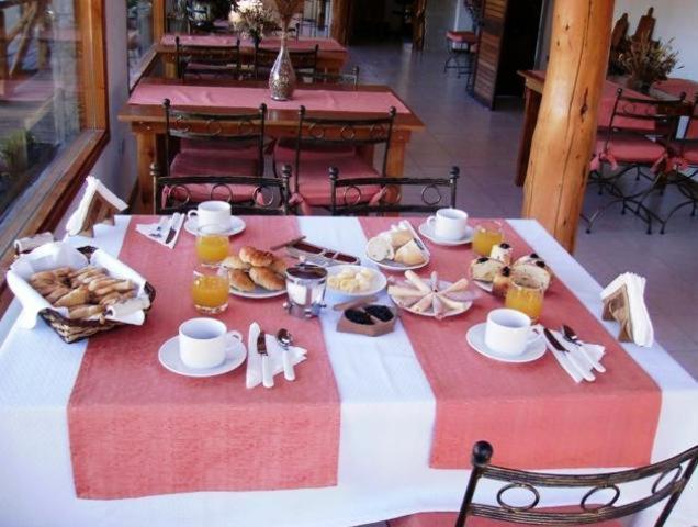 Apart Hotel Y Hosteria Del Sir