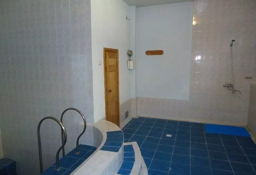 Art Hostel