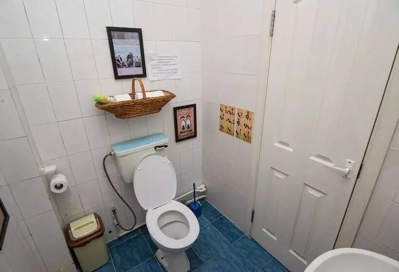 Art Hostel