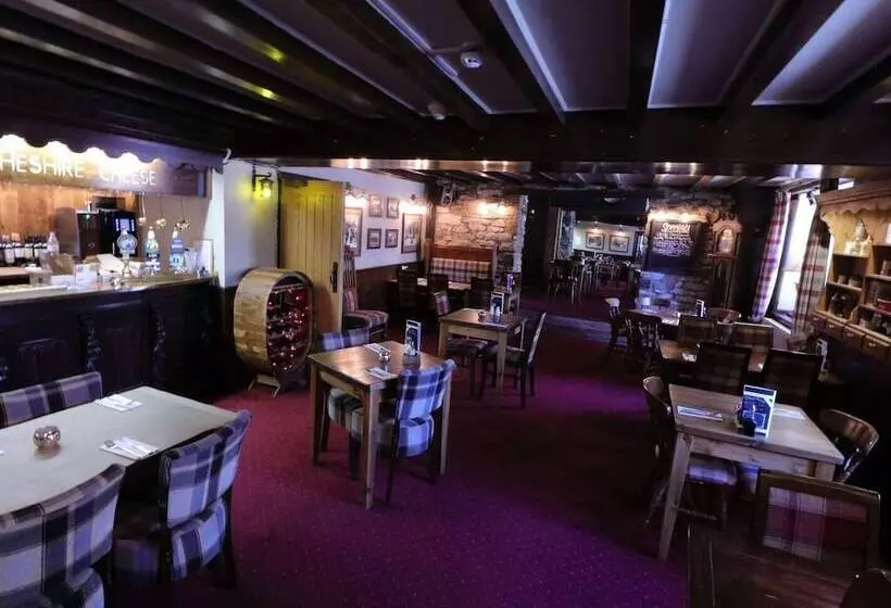 Bed and Breakfast Ye Olde Cheshire Cheese Inn