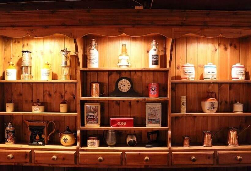 ベッドアンドブレックファースト Ye Olde Cheshire Cheese Inn