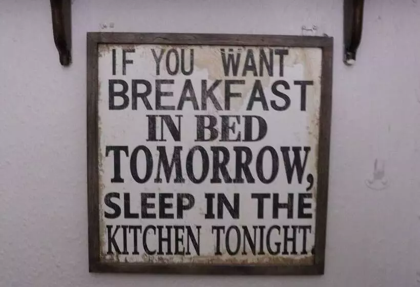 Bed and Breakfast Ye Olde Cheshire Cheese Inn