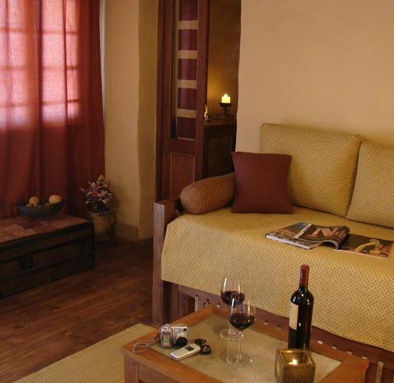 هتل Gaia Suites Tilcara