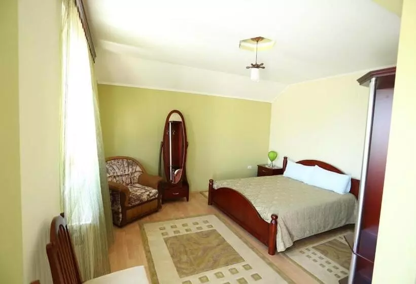هتل Guesthouse Bimbli
