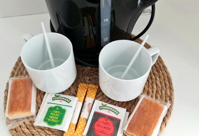 Hotel Hostal Canalejas