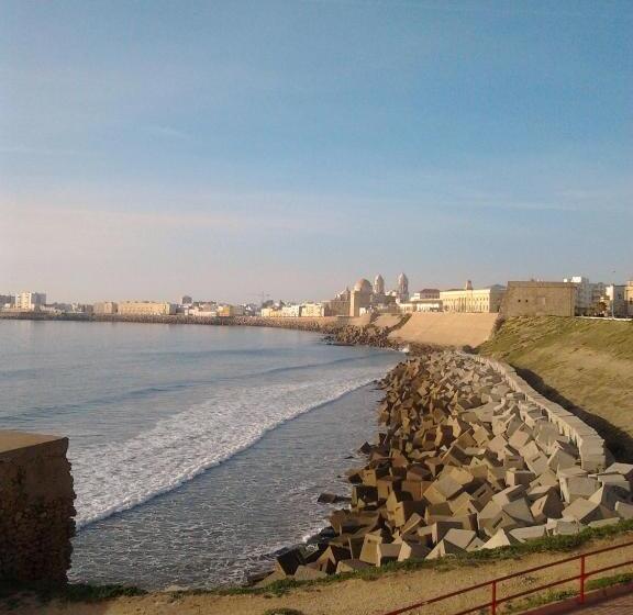 Hotel Hostal Canalejas