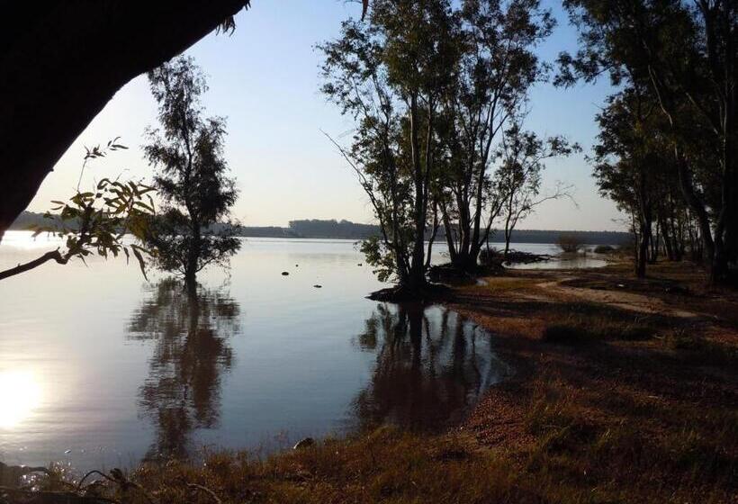 Hotelli Irupé Apart