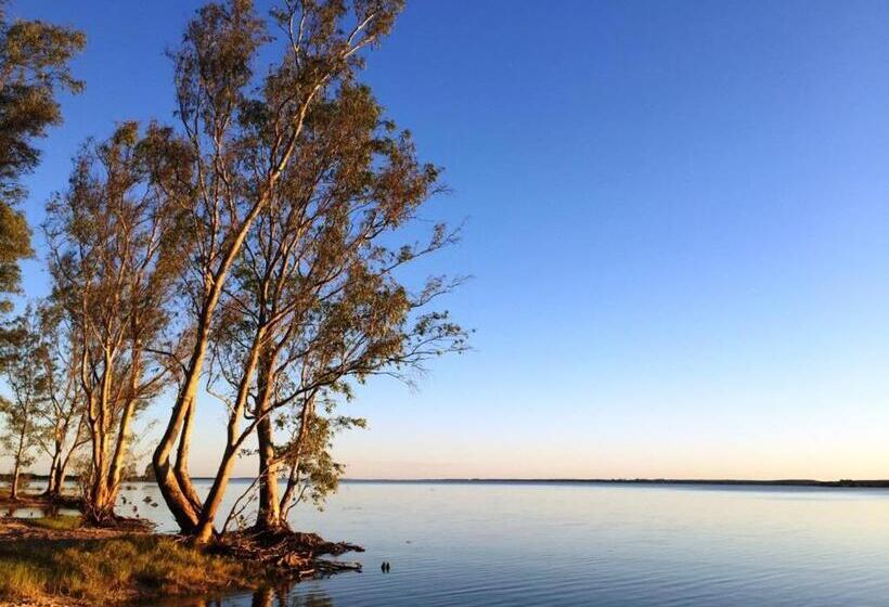 Hotelli Irupé Apart