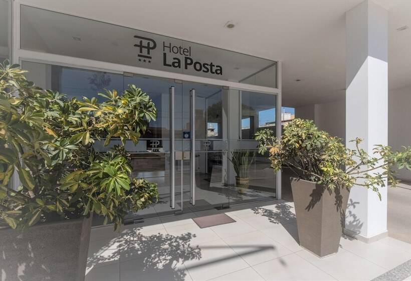 ホテル La Posta