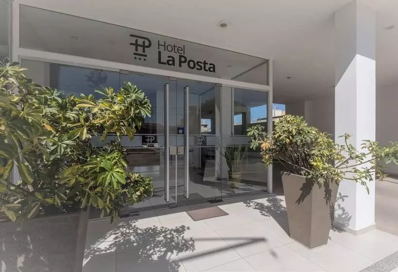 ホテル La Posta