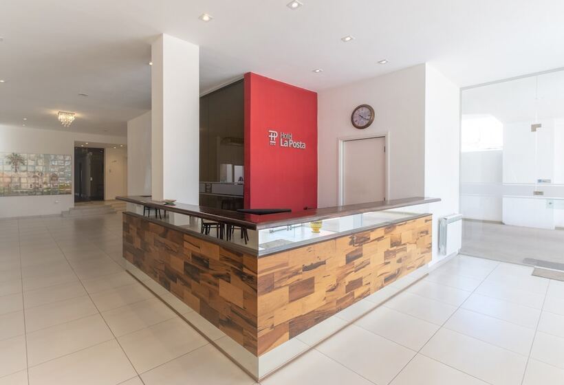 ホテル La Posta